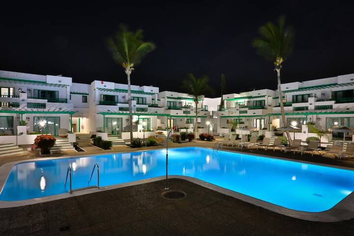 Pool Hotel