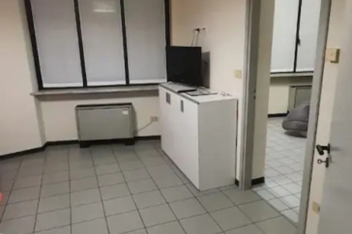 Room 3 of 7