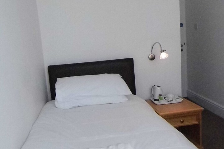 Room 7 of 43