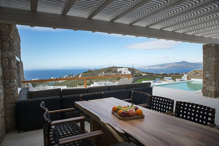 Exterior of Mykonian Luxury Villas