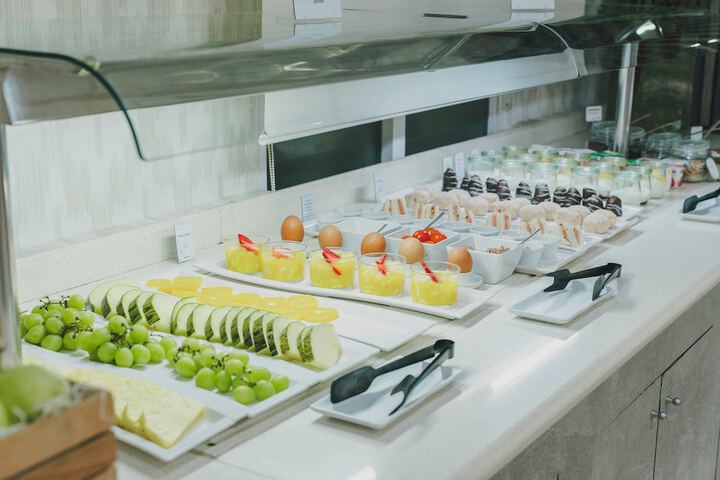 Breakfast buffet