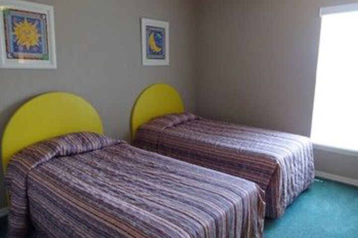Room 13 of 46
