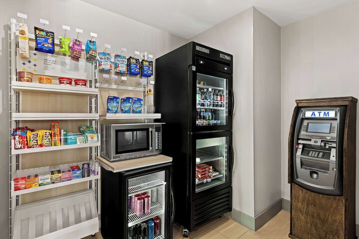 Snack bar