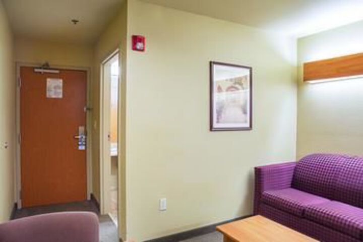 Room 25 of 30