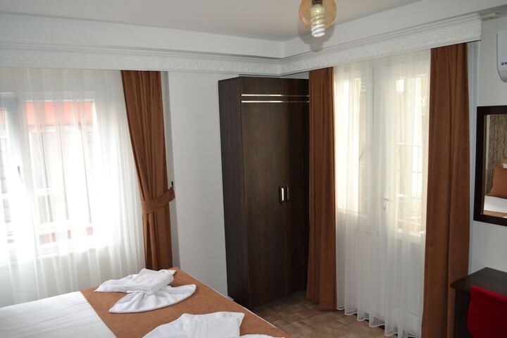 Room 47 of 88