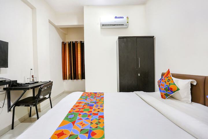 Room 20 of 26