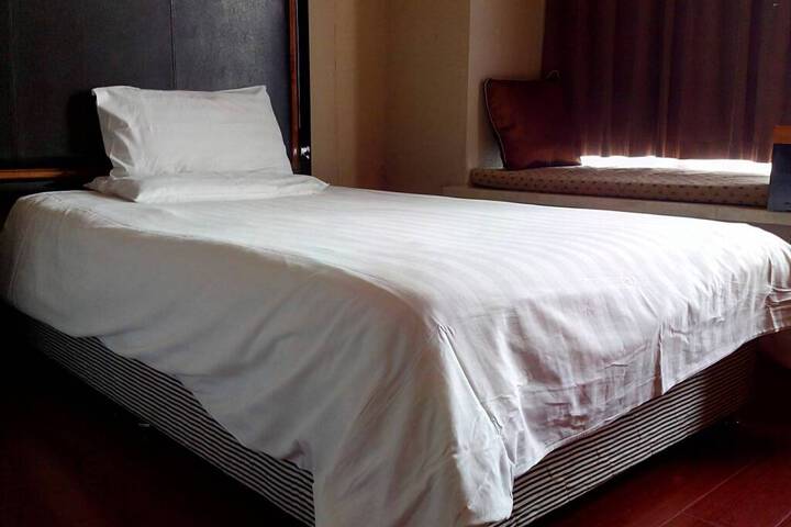 SHANGHAI WELLS INN