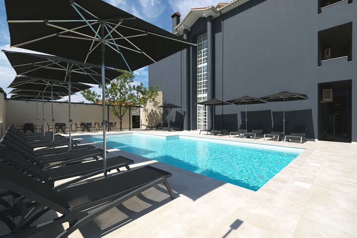 Pool 18 of 36