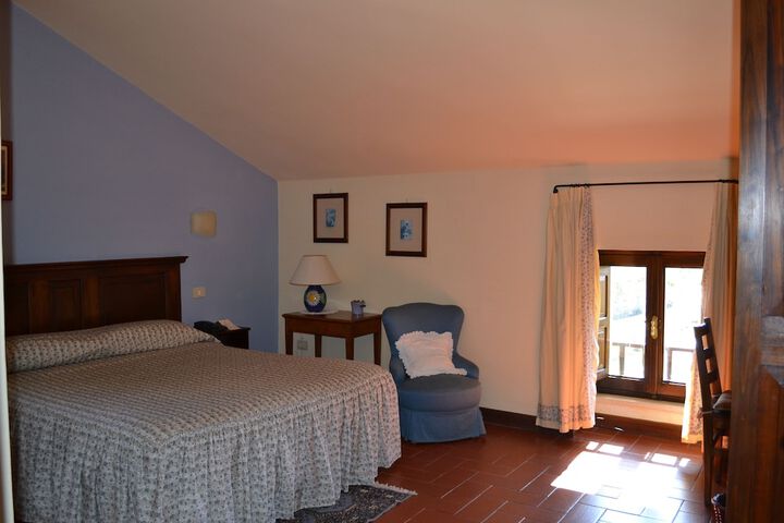 Room 9 of 52