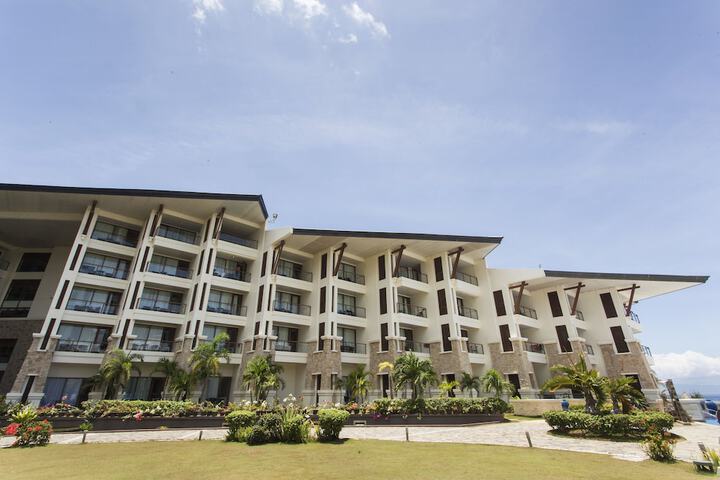 Hotel 43 of 44