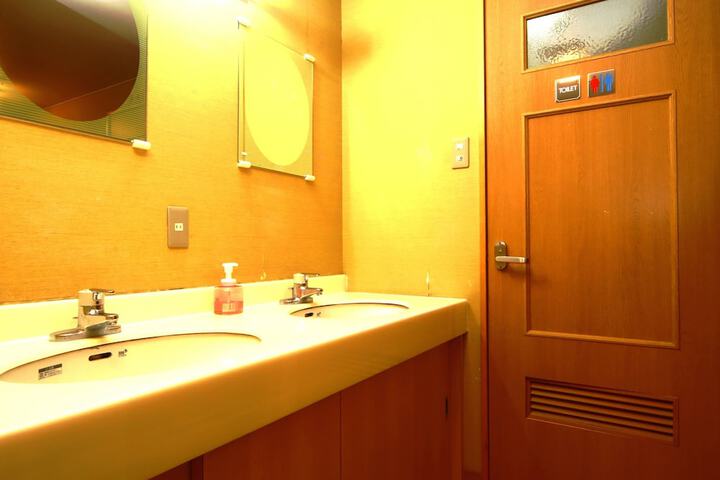 Room 25 of 55