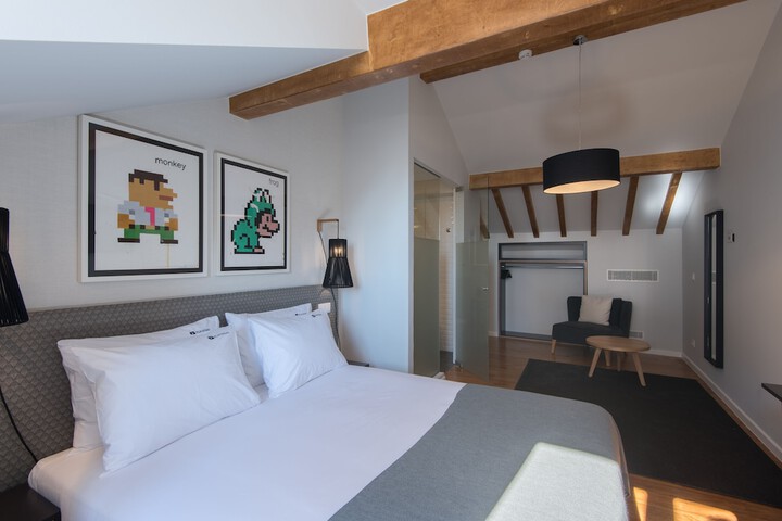 Room 21 of 63