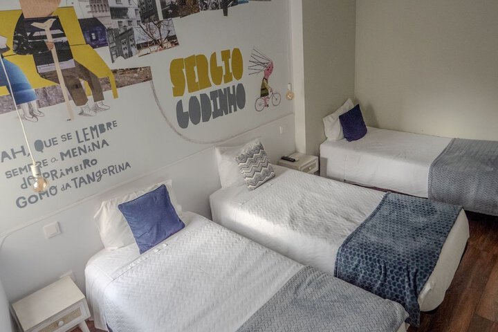 Room 8 of 17