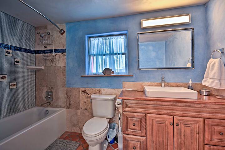 Room 15 of 25