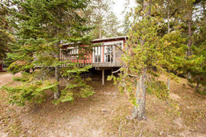 Photo of Eagle Bay Lodge