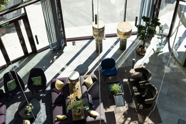 Lobby Entry
