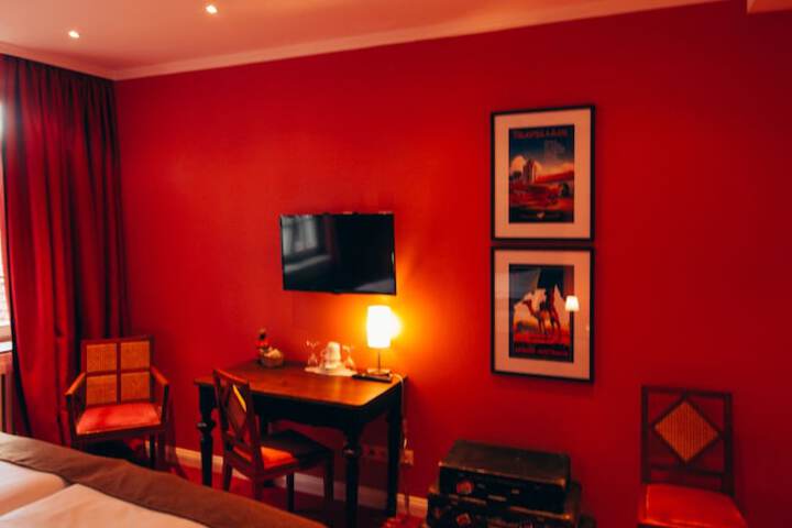Room 15 of 47