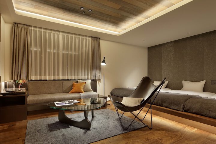 Room 14 of 41