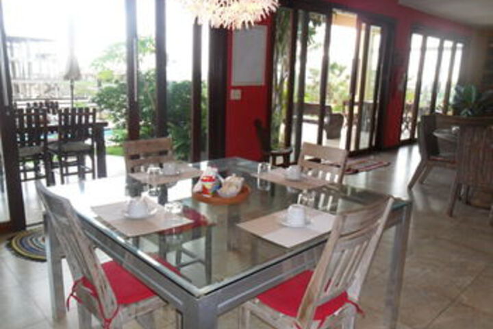 Breakfast/Coffee Service 14 of 177