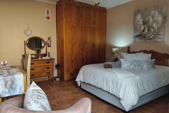 Room 13 of 52