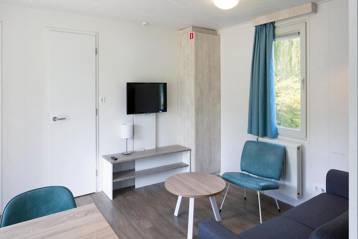 Room 4 of 39