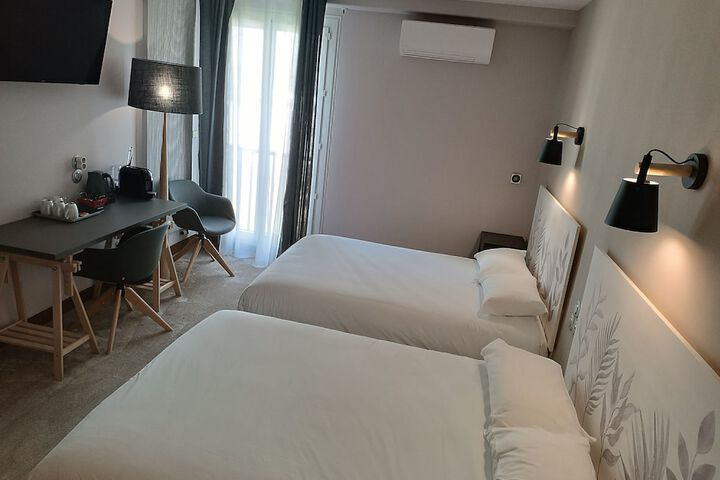Room 12 of 54