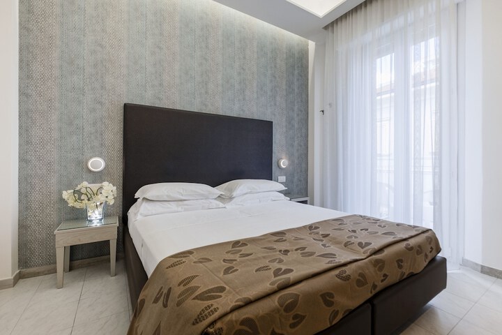 Room 48 of 129
