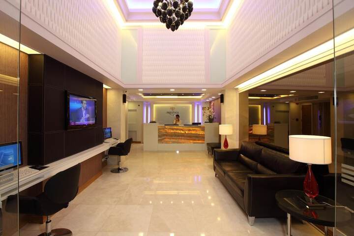 Hotel Interior 6 of 35