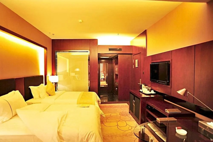 Room 6 of 20