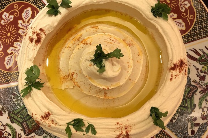 Dining 52 of 128