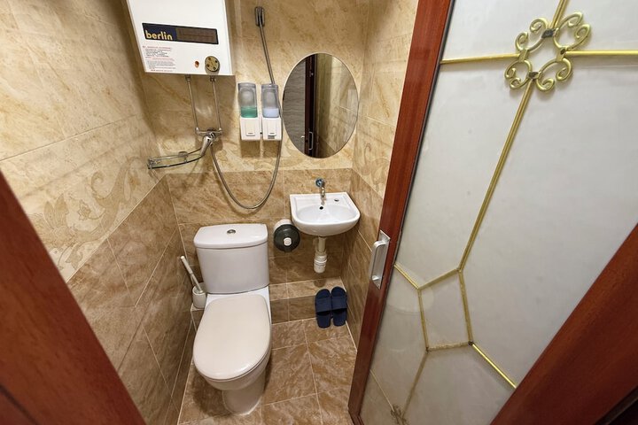 Room 98 of 138