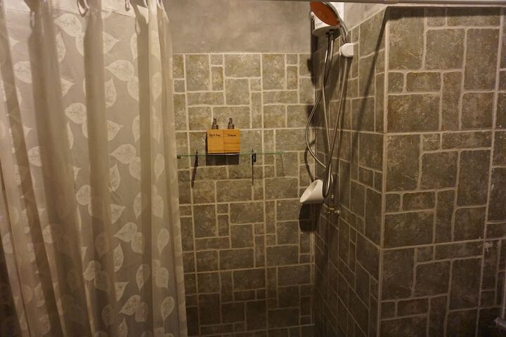 Clean Restrooms
