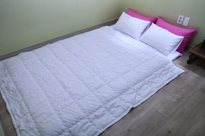 Room 10 of 70