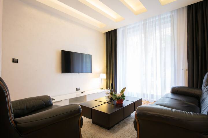 Room 121 of 267
