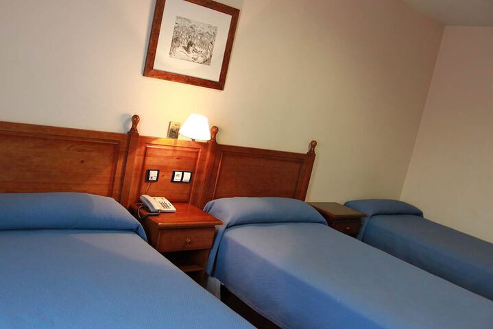 Room 9 of 53