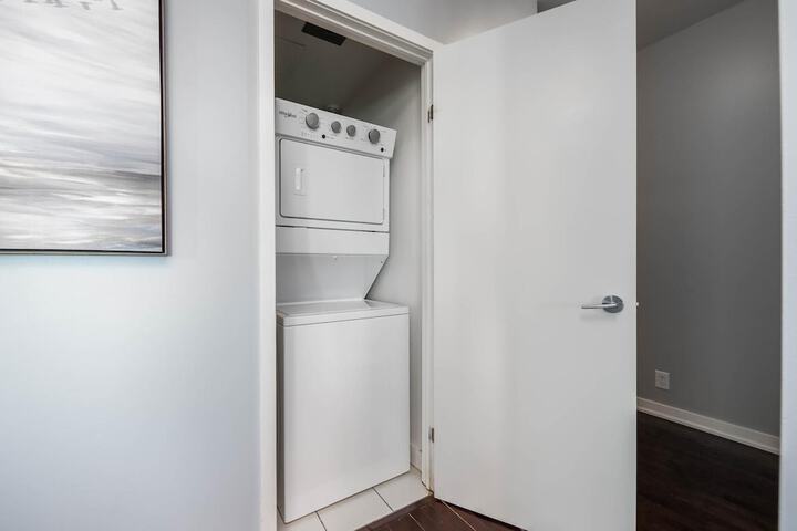 Room 125 of 174