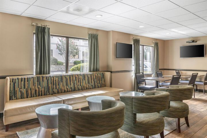 Hotel Interior 2 of 33