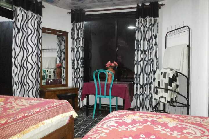 Room 7 of 24