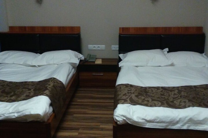 Room 7 of 38