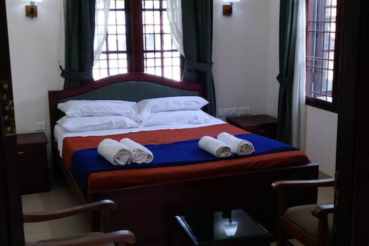 Room 29 of 63