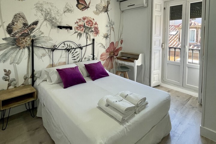 Room 3 of 50