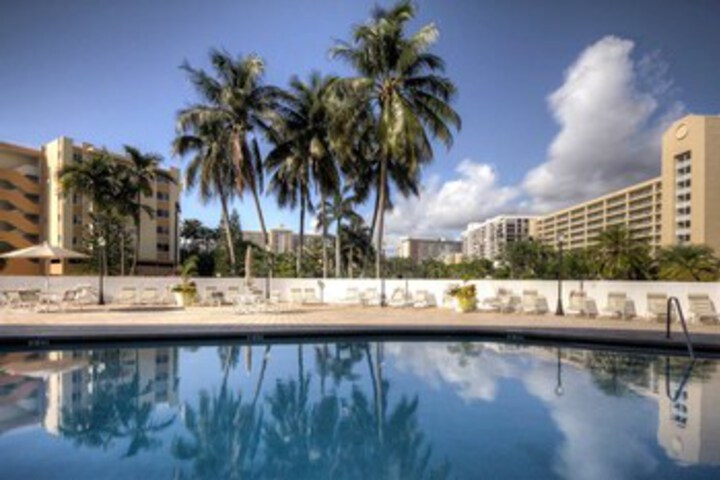 Image of Le Frontenac 413 - 5 People Sunny Isles Str-01056