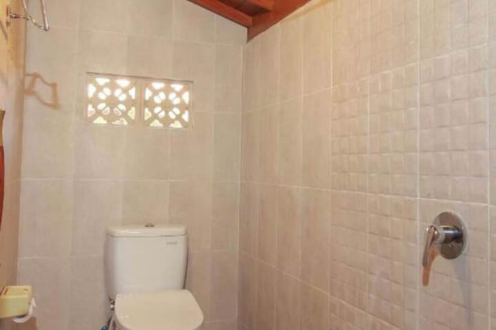 Room 15 of 27