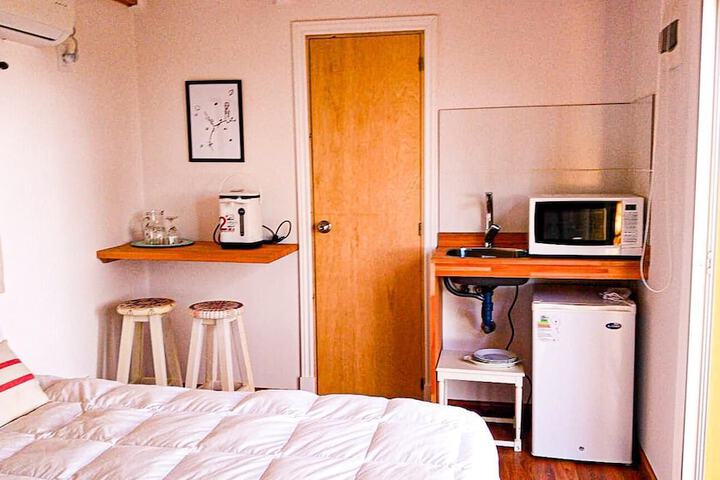 Room 18 of 81