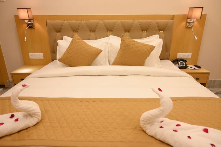 Room 10 of 53