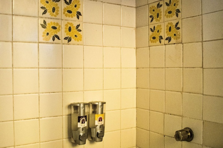 Room 46 of 54