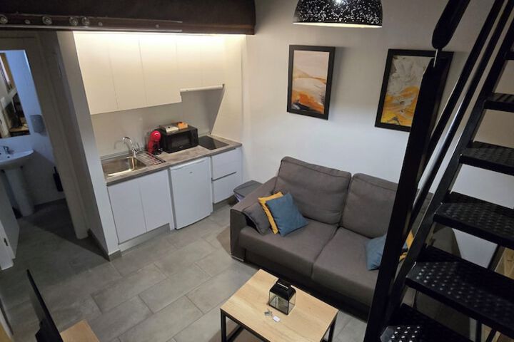 Room 43 of 86