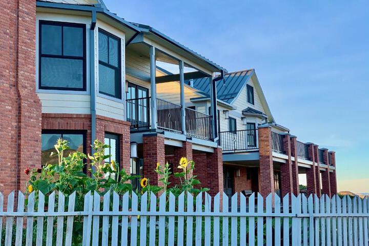 Annies Place Bed & Breakfast