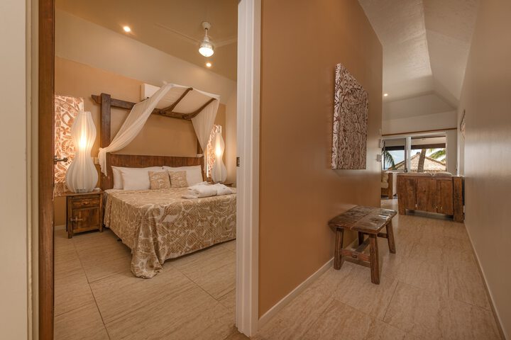Room 40 of 84