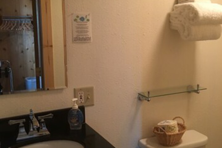 Room 127 of 279